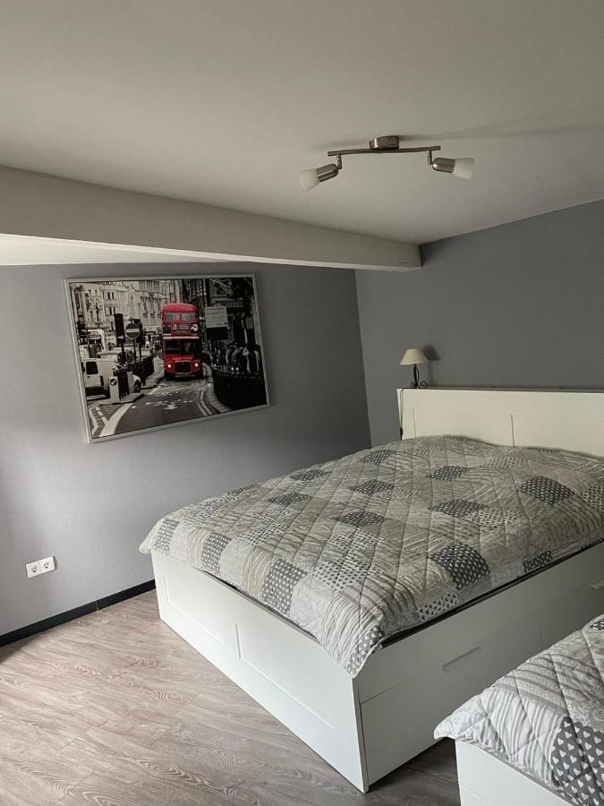 Ferienwohnung Haus Lindenteichblick Atzenhausen Exterior foto